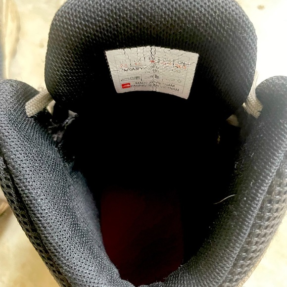 North face boy winter boot size us 2.5, 21.5 cm - Picture 4 of 4